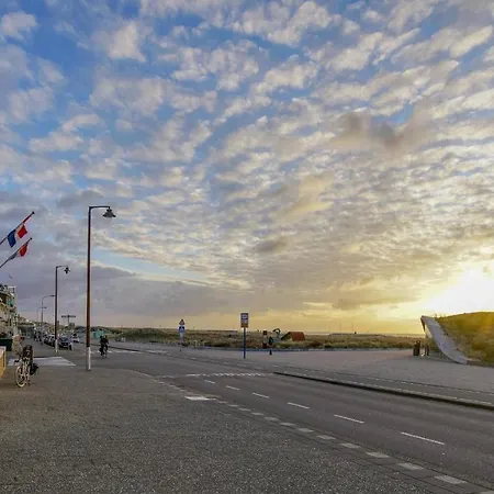 Zeezicht - 1 Lejlighed *